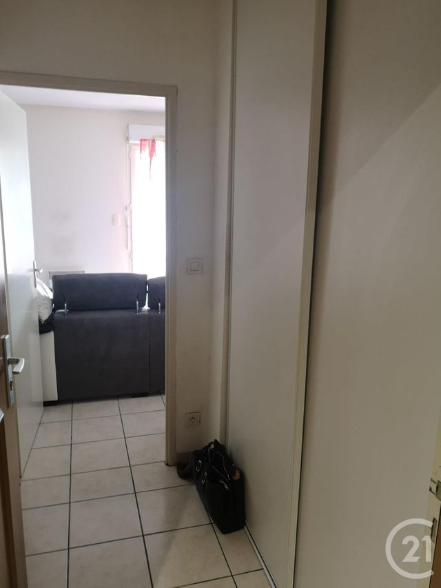 Studio à vendre - 1 pièce - 30.0 m2 - GAILLAC - 81 - MIDI-PYRENEES - Century 21 Actif Immobilier Studio à vendre - 1 pièce - 30.0 m2 - GAILLAC - 81 - MIDI-PYRENEES - Century 21 Actif Immobilier