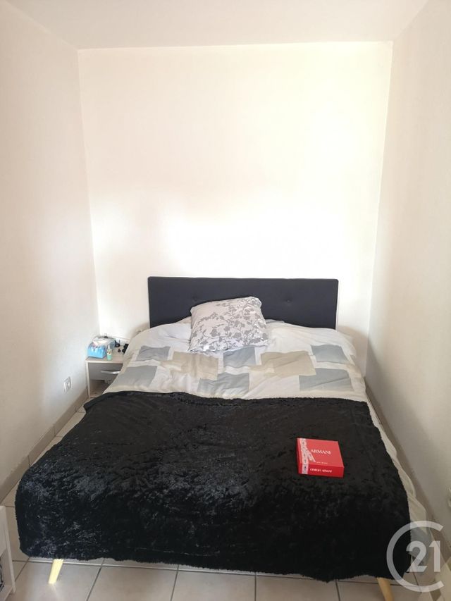 Studio à vendre - 1 pièce - 30.0 m2 - GAILLAC - 81 - MIDI-PYRENEES - Century 21 Actif Immobilier Studio à vendre - 1 pièce - 30.0 m2 - GAILLAC - 81 - MIDI-PYRENEES - Century 21 Actif Immobilier