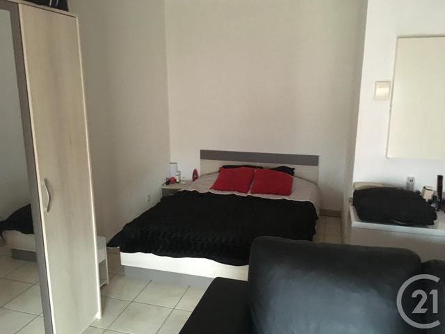 Studio à vendre - 1 pièce - 30.0 m2 - GAILLAC - 81 - MIDI-PYRENEES - Century 21 Actif Immobilier Studio à vendre - 1 pièce - 30.0 m2 - GAILLAC - 81 - MIDI-PYRENEES - Century 21 Actif Immobilier