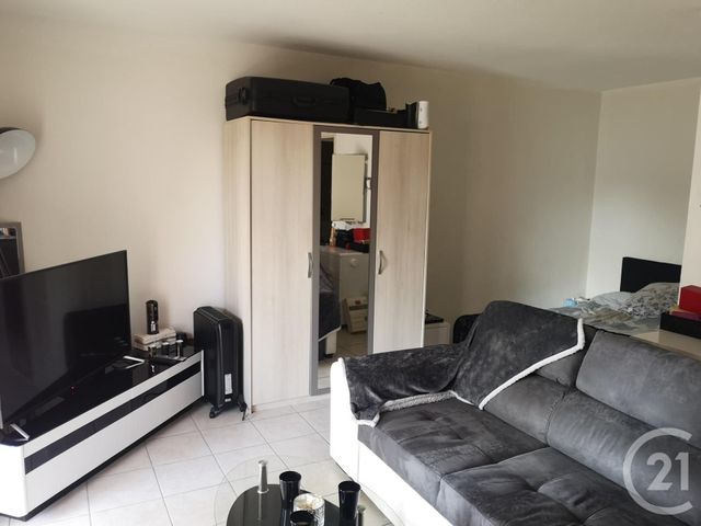 Studio à vendre - 1 pièce - 30.0 m2 - GAILLAC - 81 - MIDI-PYRENEES - Century 21 Actif Immobilier Studio à vendre - 1 pièce - 30.0 m2 - GAILLAC - 81 - MIDI-PYRENEES - Century 21 Actif Immobilier