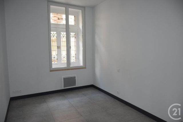 Appartement T3 à louer - 3 pièces - 77.79 m2 - GAILLAC - 81 - MIDI-PYRENEES - Century 21 Actif Immobilier Appartement T3 à louer - 3 pièces - 77.79 m2 - GAILLAC - 81 - MIDI-PYRENEES - Century 21 Actif Immobilier
