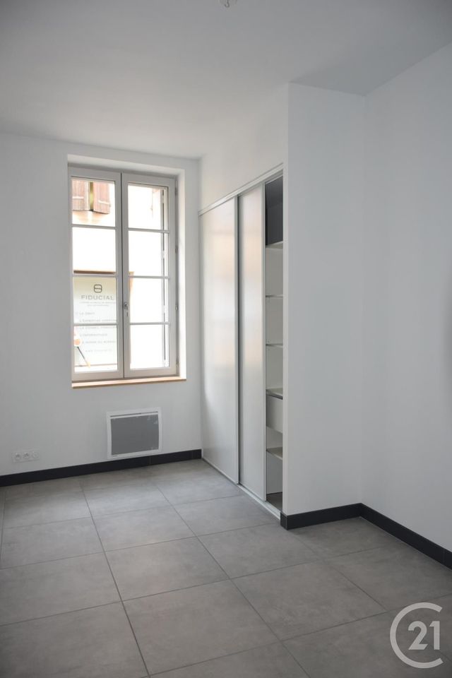 Appartement T3 à louer - 3 pièces - 77.79 m2 - GAILLAC - 81 - MIDI-PYRENEES - Century 21 Actif Immobilier Appartement T3 à louer - 3 pièces - 77.79 m2 - GAILLAC - 81 - MIDI-PYRENEES - Century 21 Actif Immobilier
