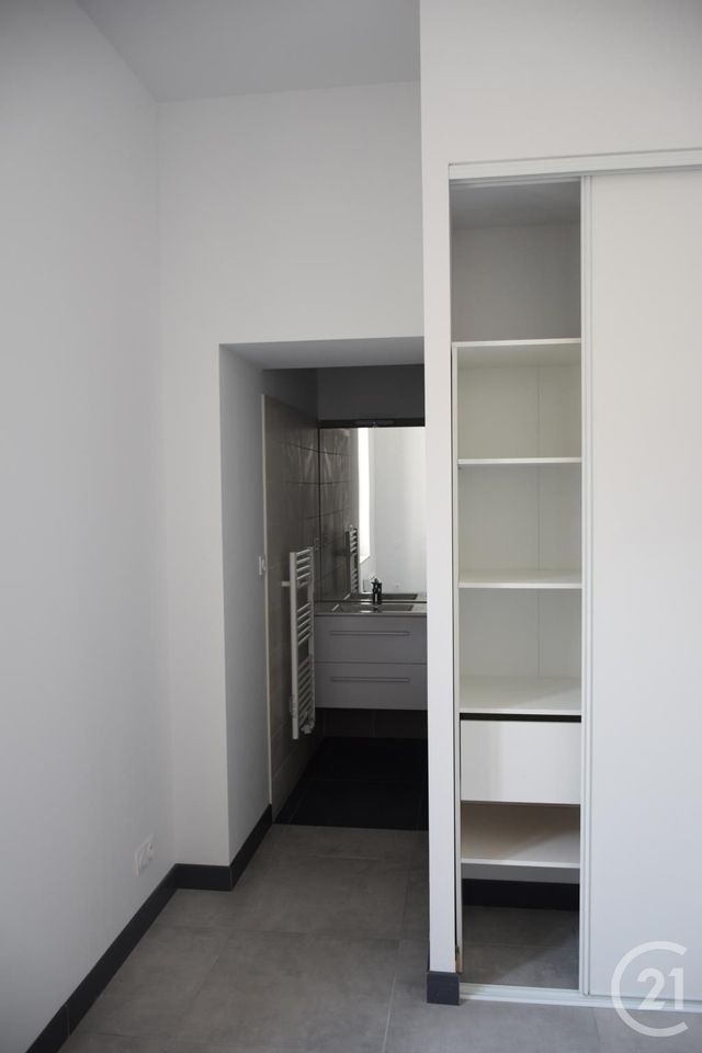 Afficher la photo en grand Appartement T3 à louer - 3 pièces - 64.59 m2 - GAILLAC - 81 - MIDI-PYRENEES - Century 21 Actif Immobilier