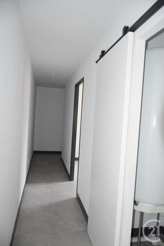 Afficher la photo en grand Appartement T3 à louer - 3 pièces - 64.59 m2 - GAILLAC - 81 - MIDI-PYRENEES - Century 21 Actif Immobilier