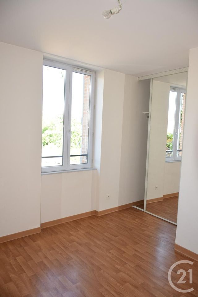 Afficher la photo en grand Appartement T2 à louer - 2 pièces - 50.0 m2 - GAILLAC - 81 - MIDI-PYRENEES - Century 21 Actif Immobilier