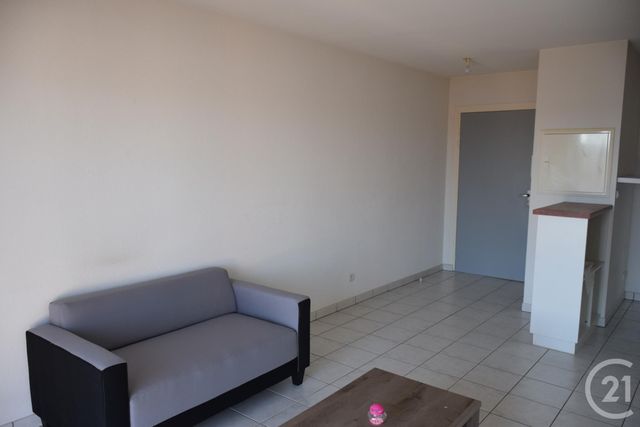 Afficher la photo en grand Appartement F2 à vendre - 2 pièces - 35.9 m2 - GAILLAC - 81 - MIDI-PYRENEES - Century 21 Actif Immobilier