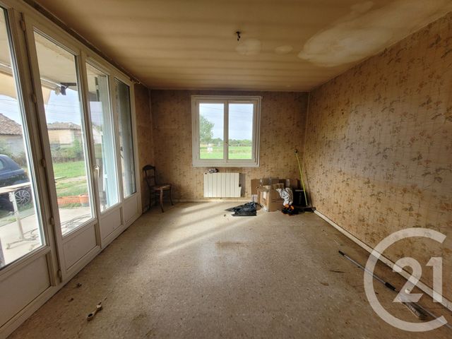 Afficher la photo en grand maison à vendre - 3 pièces - 64.37 m2 - PUYCELSI - 81 - MIDI-PYRENEES - Century 21 Actif Immobilier