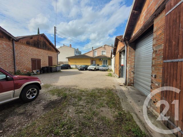 Afficher la photo en grand immeuble à vendre - 700.0 m2 - GAILLAC - 81 - MIDI-PYRENEES - Century 21 Actif Immobilier