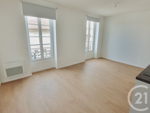 Appartement T2 à louer - 2 pièces - 41.4 m2 - GAILLAC - 81 - MIDI-PYRENEES - Century 21 Actif Immobilier