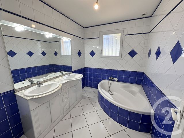 maison à louer - 4 pièces - 91.48 m2 - LAGRAVE - 81 - MIDI-PYRENEES - Century 21 Actif Immobilier