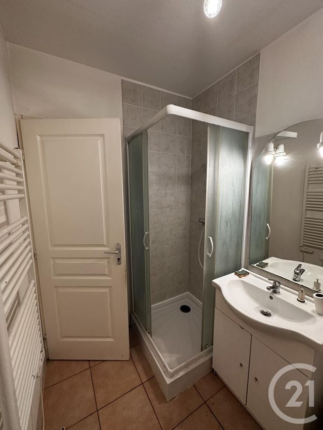 Appartement T3 à louer - 3 pièces - 52.71 m2 - GAILLAC - 81 - MIDI-PYRENEES - Century 21 Actif Immobilier