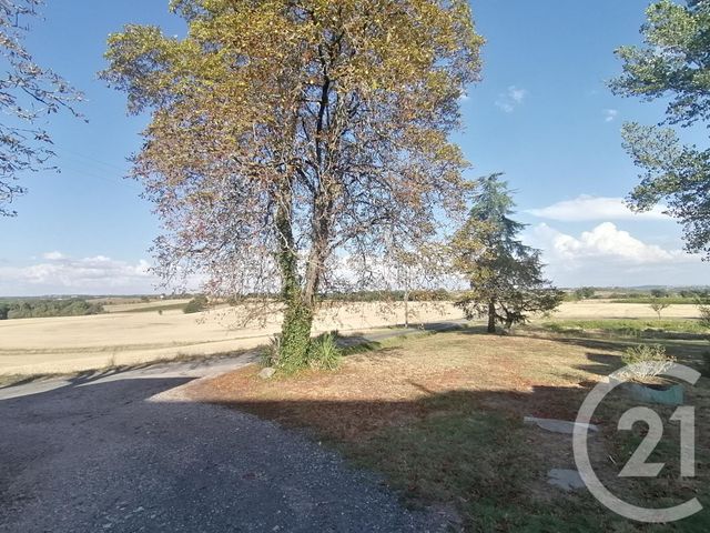 Appartement T3 à louer - 3 pièces - 108.48 m2 - LABASTIDE DE LEVIS - 81 - MIDI-PYRENEES - Century 21 Actif Immobilier