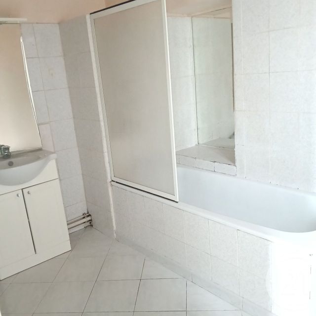 Appartement F4 à vendre - 4 pièces - 122.71 m2 - GAILLAC - 81 - MIDI-PYRENEES - Century 21 Actif Immobilier