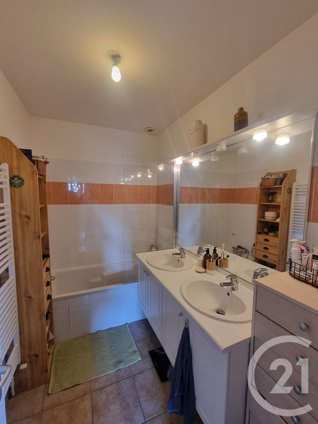 Appartement T4 à louer - 4 pièces - 91.9 m2 - GAILLAC - 81 - MIDI-PYRENEES - Century 21 Actif Immobilier