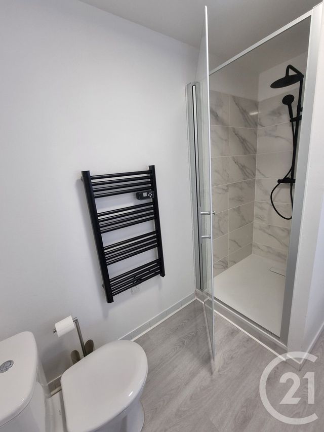 Appartement T1 à louer - 1 pièce - 42.7 m2 - GAILLAC - 81 - MIDI-PYRENEES - Century 21 Actif Immobilier