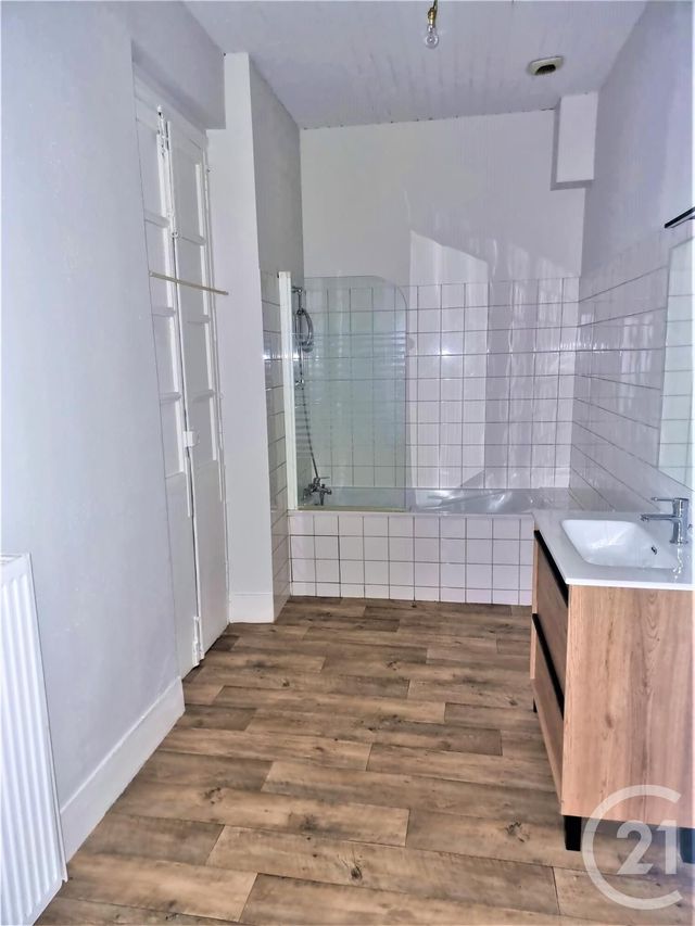 Appartement T3 à louer - 3 pièces - 86.44 m2 - GAILLAC - 81 - MIDI-PYRENEES - Century 21 Actif Immobilier