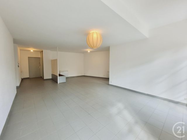 Appartement T3 à louer - 3 pièces - 106.36 m2 - GAILLAC - 81 - MIDI-PYRENEES - Century 21 Actif Immobilier