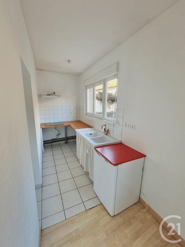 Appartement T3 à louer - 3 pièces - 65.11 m2 - GAILLAC - 81 - MIDI-PYRENEES - Century 21 Actif Immobilier