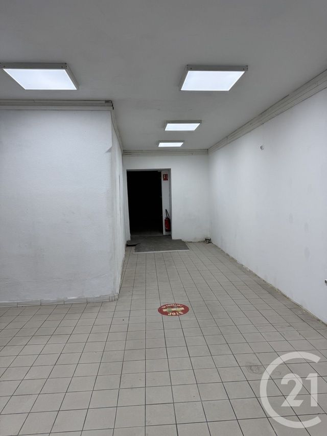 Appartement Local à louer - 1 pièce - 120.0 m2 - GAILLAC - 81 - MIDI-PYRENEES - Century 21 Actif Immobilier