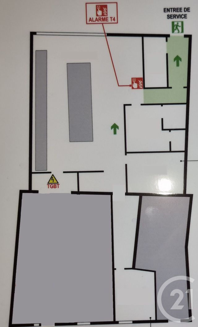 Appartement Local à louer - 1 pièce - 113.57 m2 - CASTELNAU DE MONTMIRAL - 81 - MIDI-PYRENEES - Century 21 Actif Immobilier