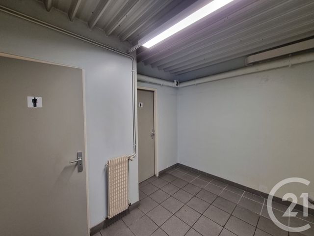 Appartement Local à louer - 1 pièce - 113.57 m2 - CASTELNAU DE MONTMIRAL - 81 - MIDI-PYRENEES - Century 21 Actif Immobilier